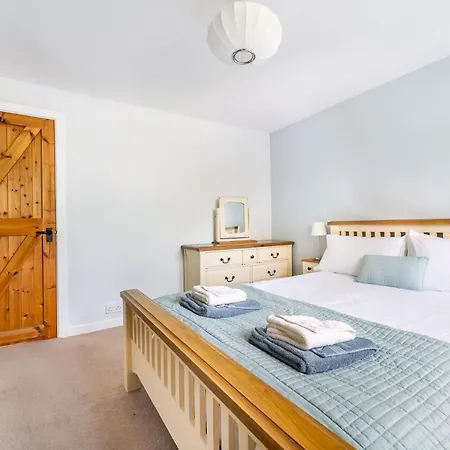 3 Bed In Keswick Oc-Lr161 *