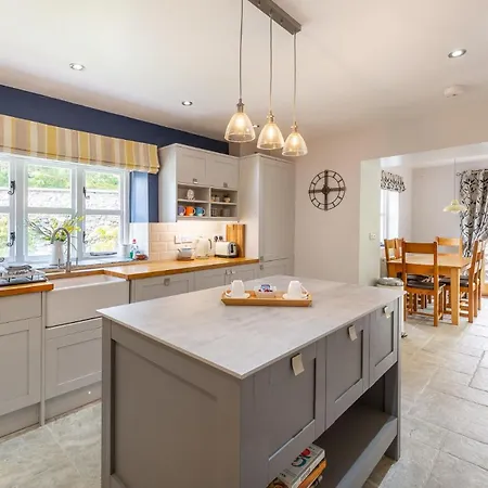 3 Bed In Keswick Oc-Lr161